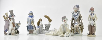 Lot 1242 - LLADRÓ; five figures including three clowns,...