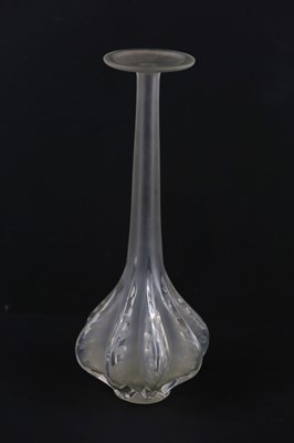 Lot 2134 - LALIQUE FRANCE; a clear and frosted glass...