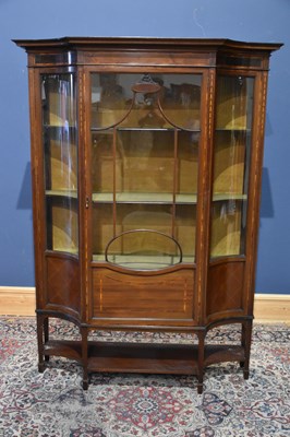 Lot 40 - An Edwardian inlaid mahogany display cabinet...