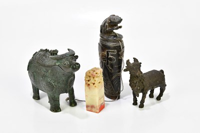 Lot 1352 - A Chinese carved hardstone seal, decorated...