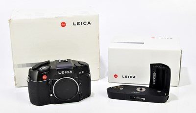 Lot 1381 - LEICA; an R8 film camera in black with box,...