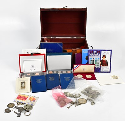 Lot 1180 - A large quantity of assorted coins including a...