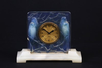 Lot 2106 - RENE LALIQUE; an Art Deco opalescent glass...