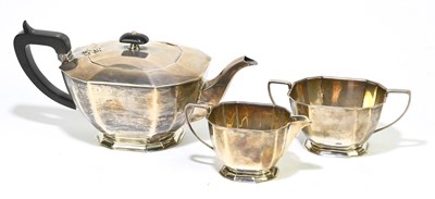 Lot 2035 - COOPER BROS & SONS; a George VI hallmarked...
