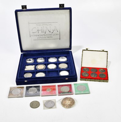 Lot 1189 - A collection of assorted coinage including...