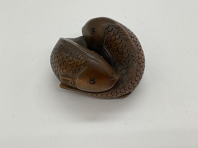 Lot 261 - A contemporary Japanese boxwood netsuke...