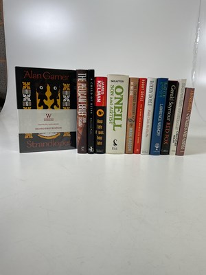 Lot 175 - A collection of modern first editions...