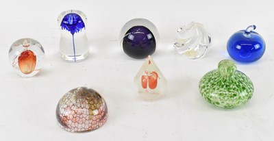 Lot 546 - A group of eight Bohemian style art glass...