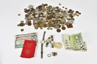 Lot 565 - An assortment of costume jewellery, coins and...