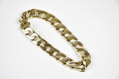 Lot 279 - A 9ct yellow gold curb link bracelet, length...