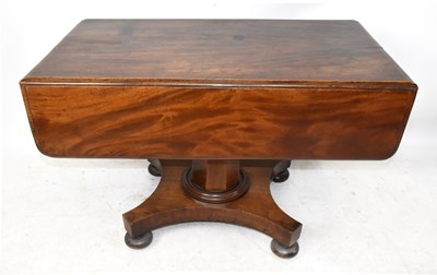 Lot 1646 - A William IV mahogany Pembroke table, with...