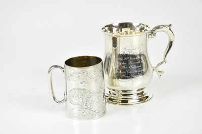 Lot 2114 - D & M DAVIS; a George V hallmarked silver...