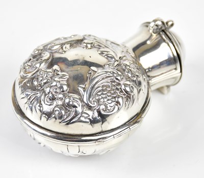Lot 2176 - GOLDSMITHS & SILVERSMITHS CO; a late Victorian...