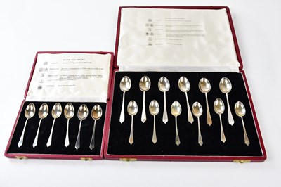 Lot 2296 - TRAVIS, WILSON & CO; a cased set of six large...