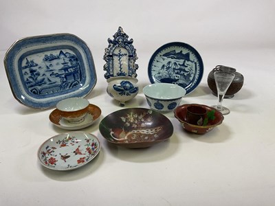 Lot 505 - A group of Oriental wares including a Chinese...