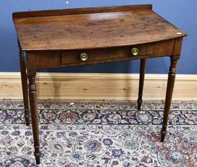 Lot 106 - A 19th century mahogany bowfronted single...