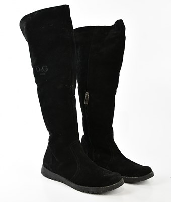 Lot 945 - DOLCE & GABANNA; a pair of over-knee flat full...