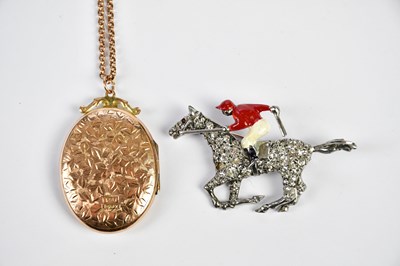 Lot 550 - A paste horse and jockey brooch and a 9ct...