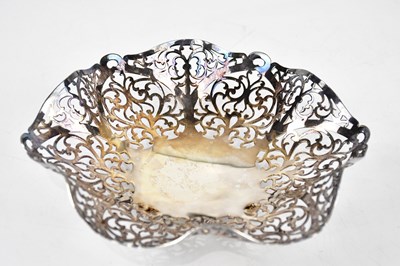 Lot 2394 - L D LTD; an Elizabeth II hallmarked silver...