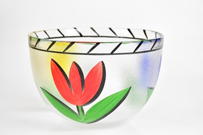 Lot 2644 - ULRICA HYDMAN VALLIEN FOR KOSTA BODA; a...