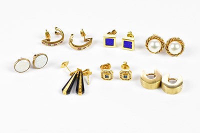 Lot 463 - A pair of 18ct yellow gold sapphire and...