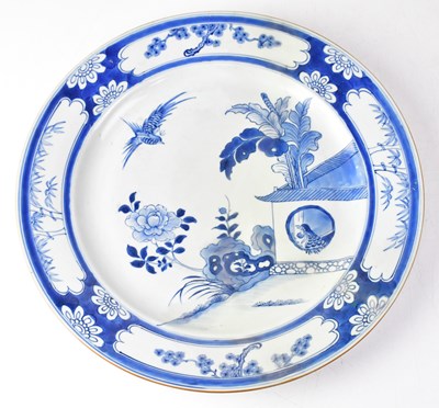 Lot 435 - A 19th century Chinese blue and white charger...