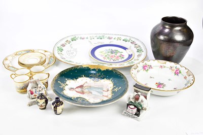 Lot 2764 - A collection of decorative ceramics, including...