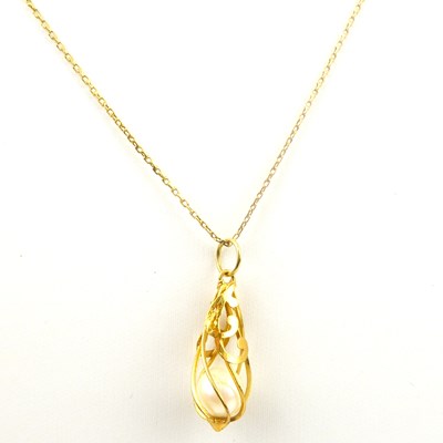 Lot 782 - A 9ct gold dainty chain, length 40cm, with...