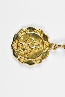 Lot 385 - A 9ct yellow gold St Christopher pendant,...