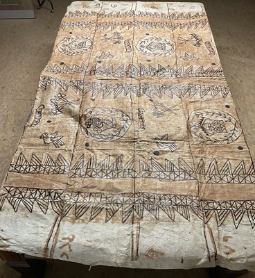Lot 220 - A large Maori tapa cloth inscribed four times '...