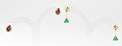 Lot 809 - A pair of 9ct gold teardrop-shaped stud...