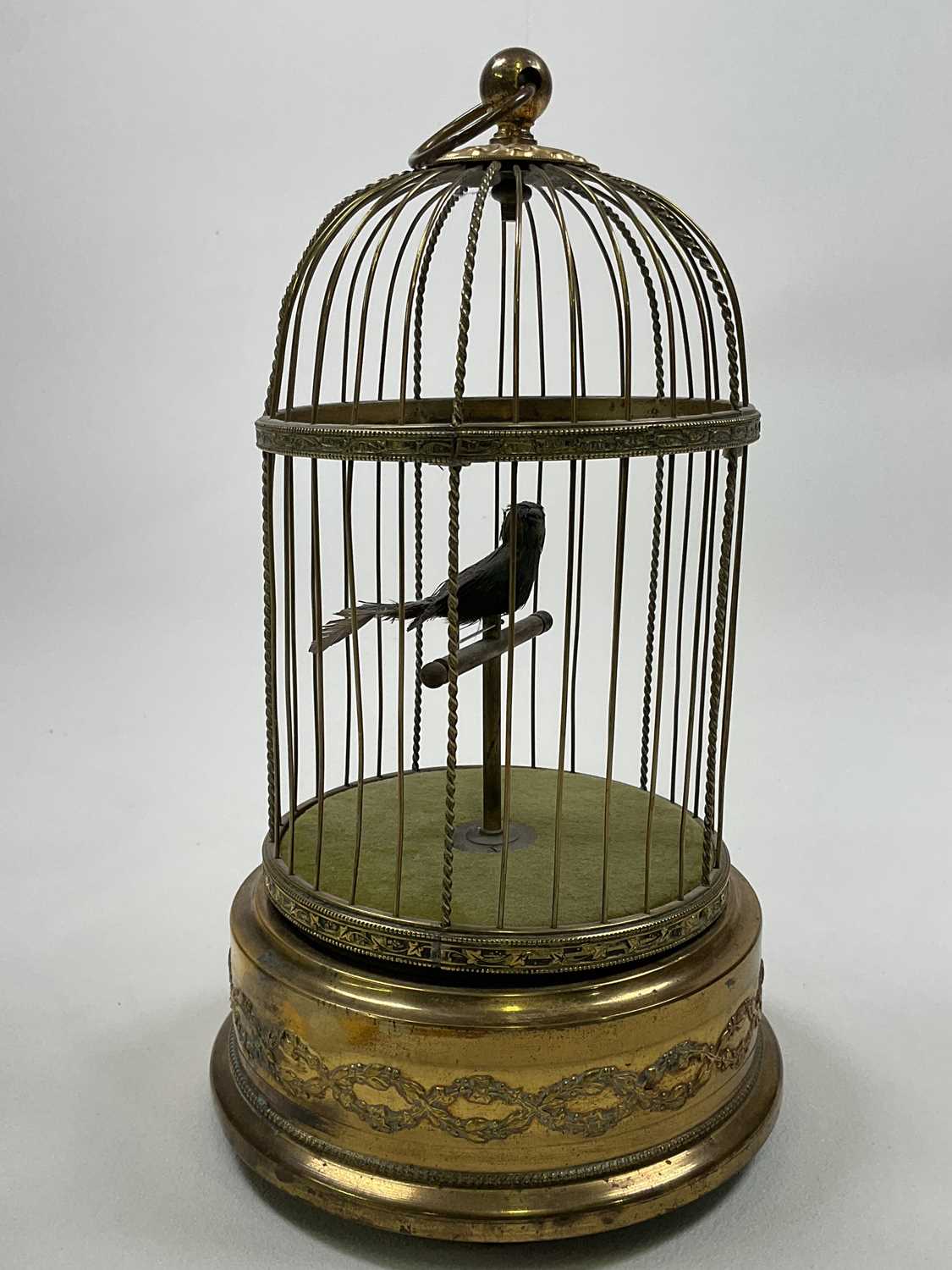 Lot 41 - An early 20th century singing automaton single...