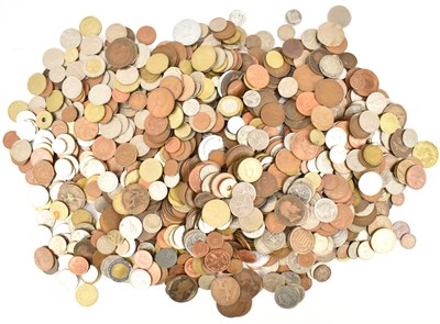 Lot 683 - A collection of mixed UK and world coins, UK...