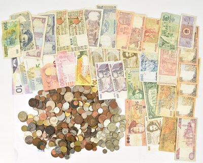 Lot 685 - A collection of mixed UK and world coins, UK...