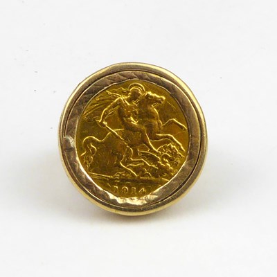 Lot 736 - A George V half sovereign, 1914, George and...
