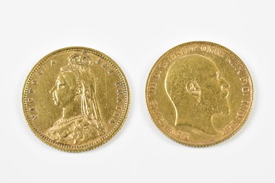 Lot 2552 - A Victorian half sovereign, 1892, Jubilee head,...