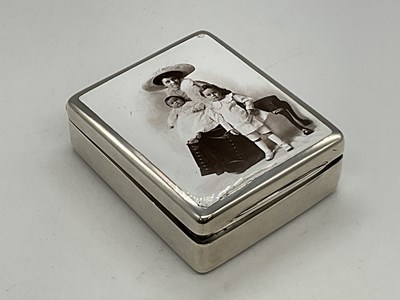 Lot 1046 - A George V hallmarked silver and enamel...
