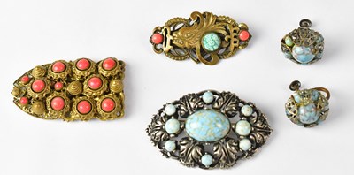 Lot 762 - A white metal brooch and pair of similar...