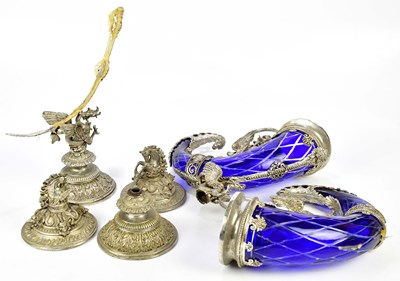 Lot 2005 - A pair of cornucopia vases decorated with...