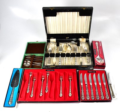 Lot 566 - A quantity of predominantly Oneida silver...