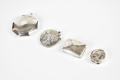 Lot 2180 - MARK HORTON LTD; a rectangular pill box with...