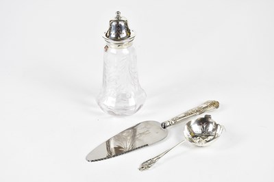 Lot 2517 - GEORGE UNITE; a cut glass George V baluster...