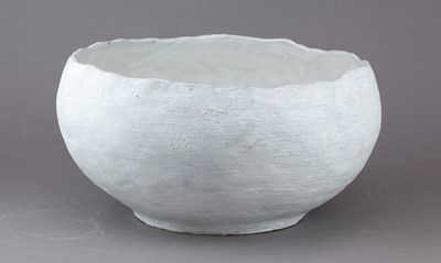 Lot 10 - AKIKO HIRAI (born 1970); a large stoneware...