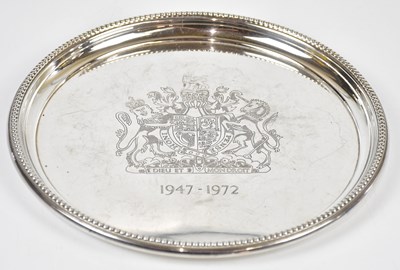 Lot 2381 - HISTORICAL HEIRLOOMS LTD; an Elizabeth II...