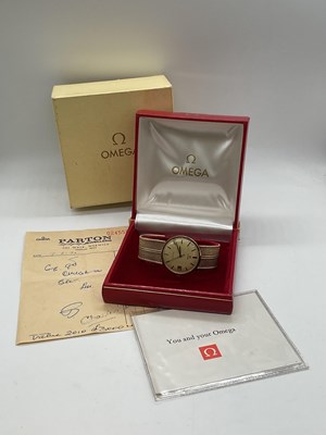 Lot 1285 - OMEGA; a gentleman's vintage 9ct yellow gold...