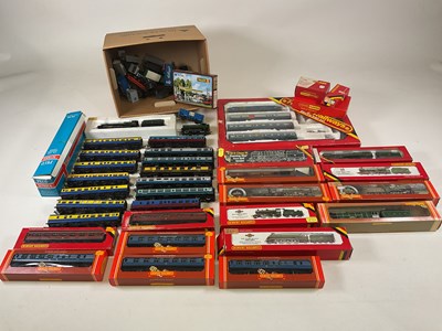Lot 397 - HORNBY; a large collection including Evening...