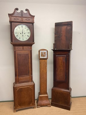 Lot 1356 - A longcase clock, marked W Underhill Newport...