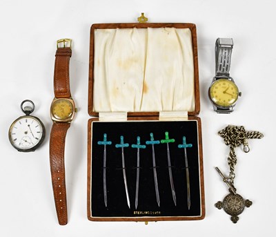 Lot 640 - AVIA; a gentleman's 9ct gold cased 15 jewel...