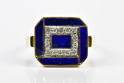 Lot 115 - A gentleman's 14ct yellow gold lapis lazuli...