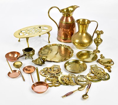 Lot 1423 - A collection of brass and copper items...
